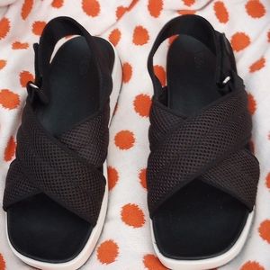 UGG Australia Nella Mesh Sandals 8.5